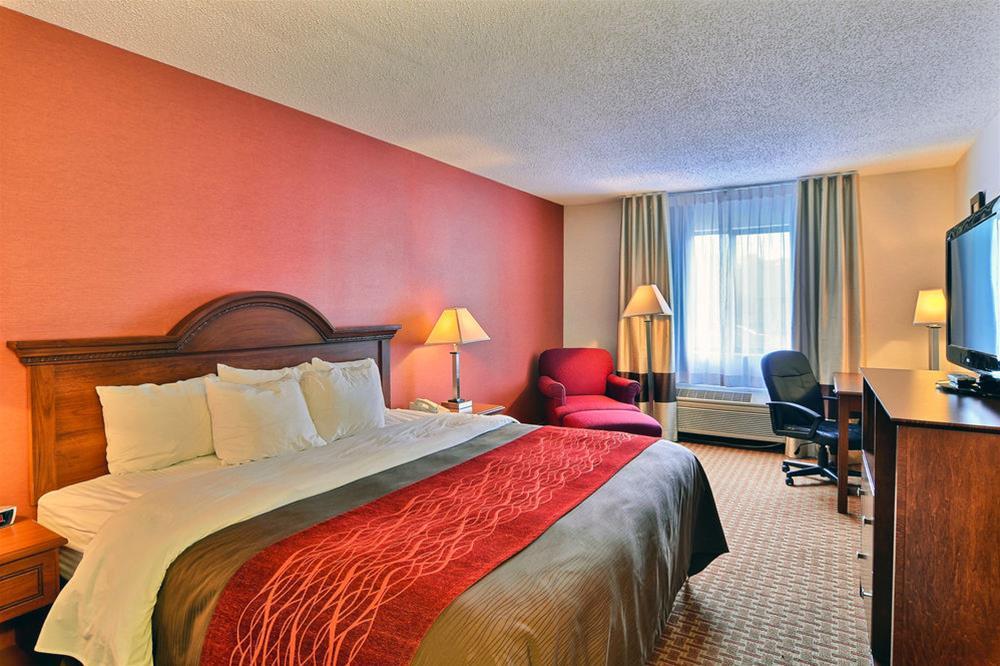 Quality Inn East Liverpool Exterior foto
